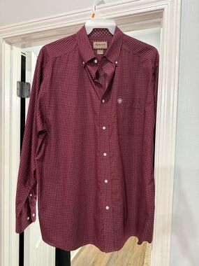 Ariat Men’s Maroon Micro-Check Button-Down Shirt